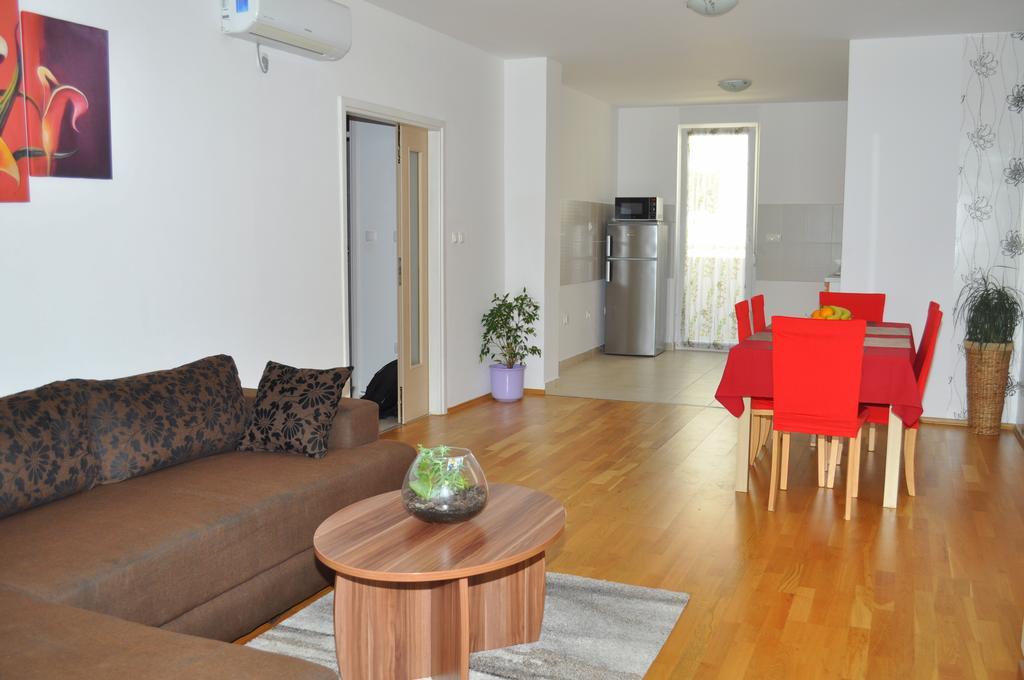 Apartment Kristijan Makarska Eksteriør billede